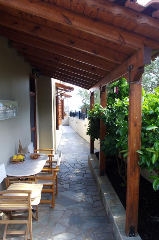 Amaryllis Holiday Home Agios Spyridon  エクステリア 写真